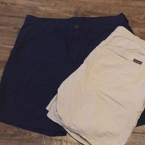 Pair of Columbia shorts(34)